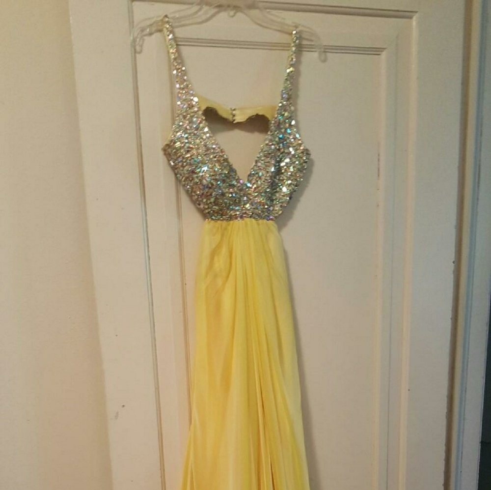 Prom dress